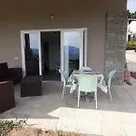 Casa Nuova * Bee