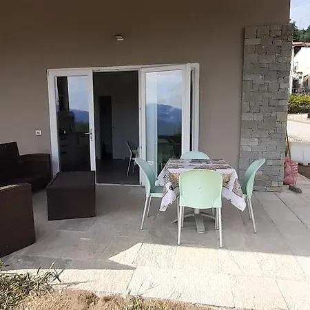 Casa Nuova * Bee