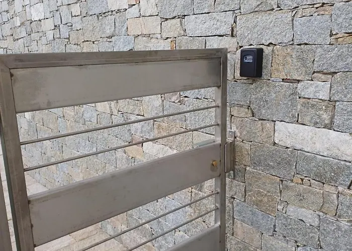Casa Nuova * Bee
